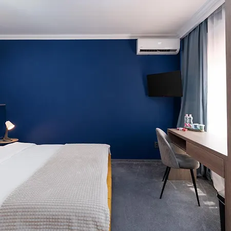 Coco Hotel 3*